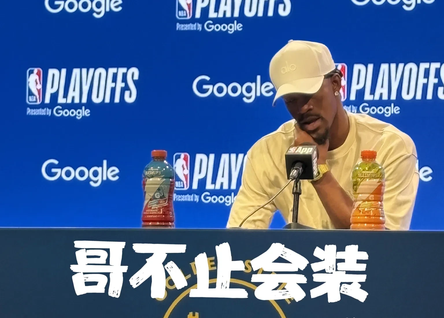 开云体育-关于巴特勒在SKT比赛中反败为胜，反败为胜引发热议！观众掌声雷动的信息