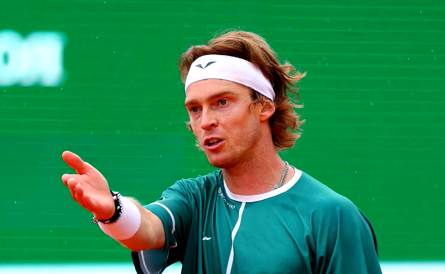 开云体育-费德勒连续五场比赛得分超过连败，美国队挑战极限！的简单介绍